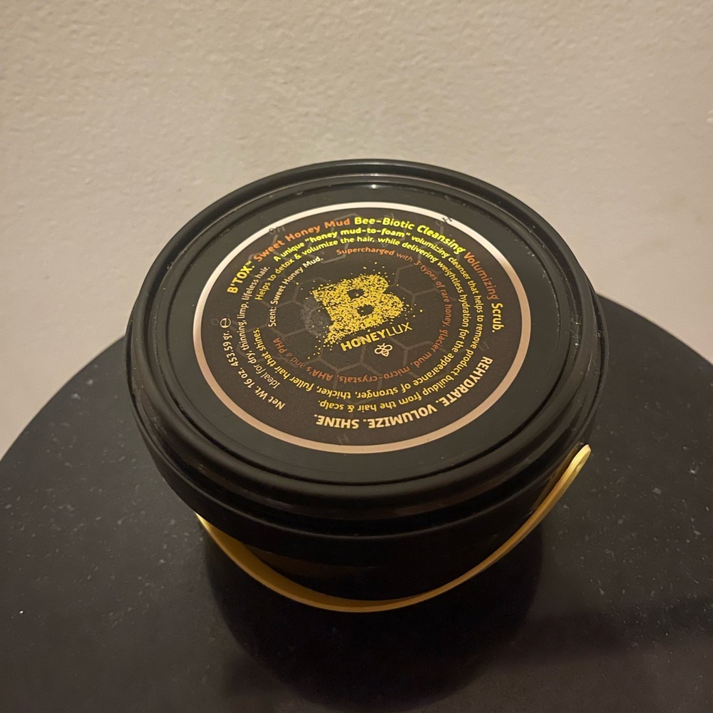 Tweak’d B’Tox Cleansing Volumizing Scrub